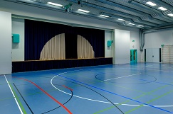 Bild Mehrweckhalle Rietwis mit Bühne und Küche