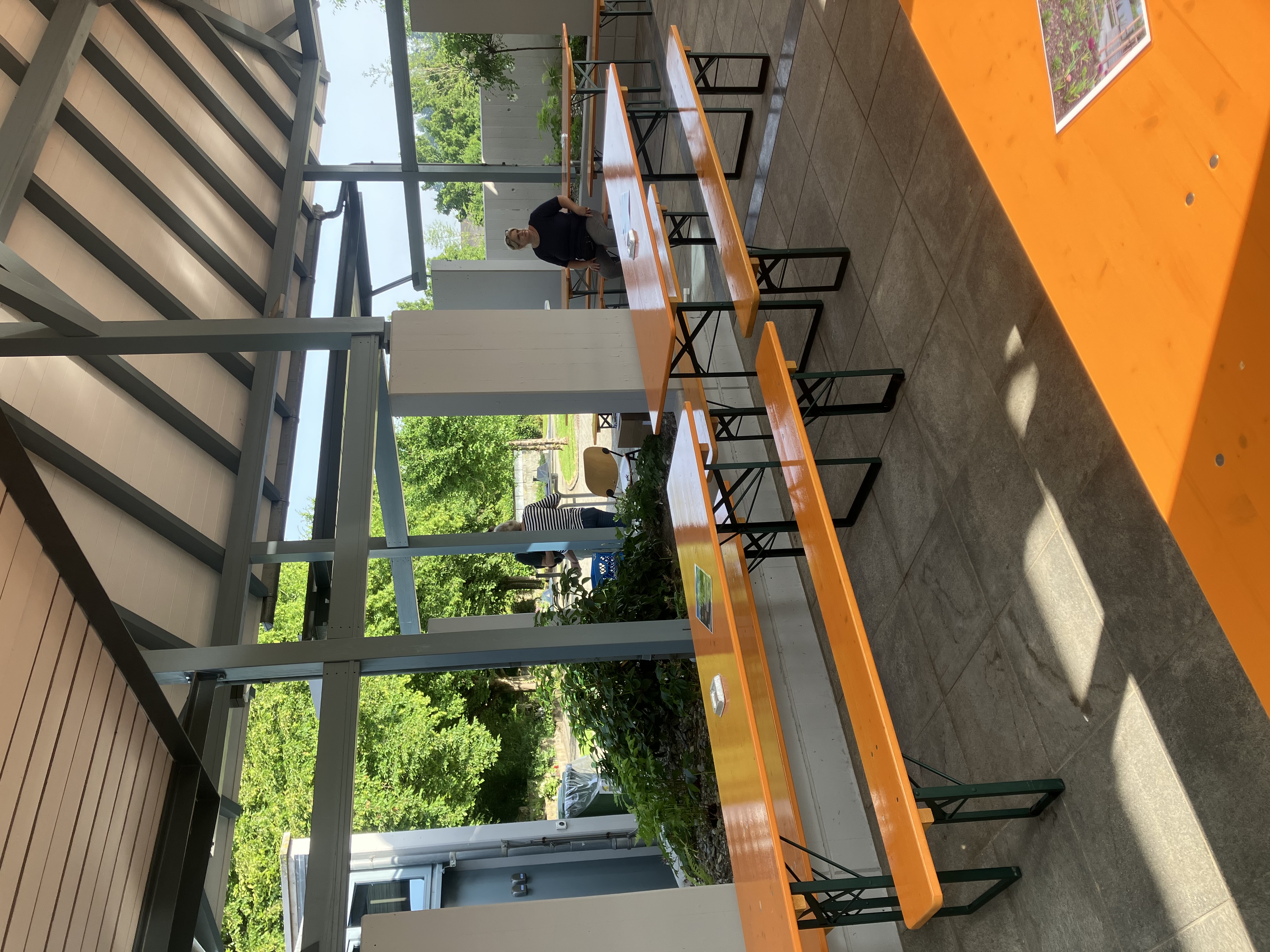 Friedhofs-Café