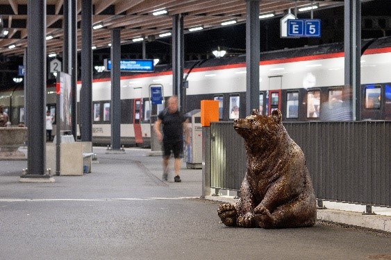 Bärenskulptur