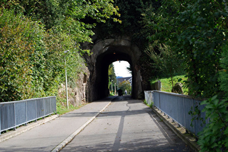 Tunnel