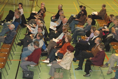 Nun gilts ernst: Rund 70 Personen gründen den Verein "Attraktives Aesch".