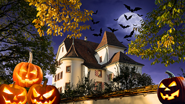 Das Blarer Schloss in Halloween-Stimmung