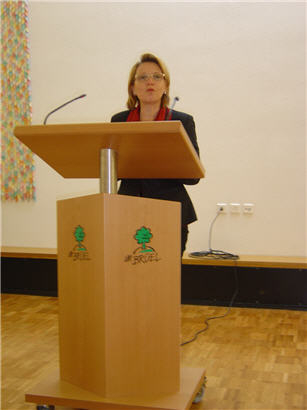 Ansprache durch Gemeindepräsidentin Marianne Hollinger.