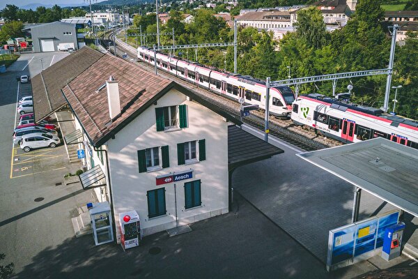 Bahnhof Aesch