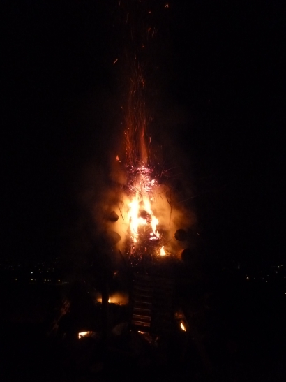 Das Feuer brennt!