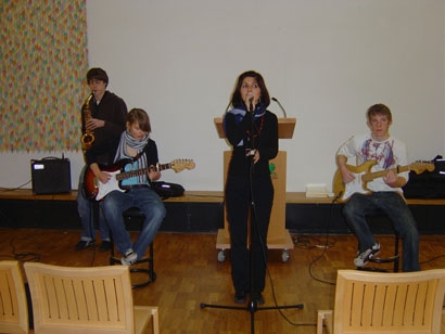 Umrahmt wurde die Feier von der Rockgruppe "The Rockets" der Musikschule Aesch-Pfeffingen.