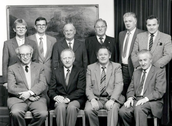 <b>Vordere Reihe (von links nach rechts)</b>
Heinz Blatter, Hans Hunziker, Walter Malzach (Gemeindepräsident), Ernst Studer

<b>Hintere Reihe (von links nach rechts)</b>
Rolf Huber, Paul Hugentobler, Georges Häring (Gemeindeverwalter-Stv.), Hans Jurt (Gemeindeverwalter), Alex Hauser (Gemeindeverwalter a.i.), Cyrill Thummel