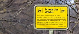 Schild: Schutz des Wildes