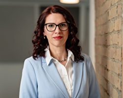 Wittenbach - Annamaria Farkas Holdinger