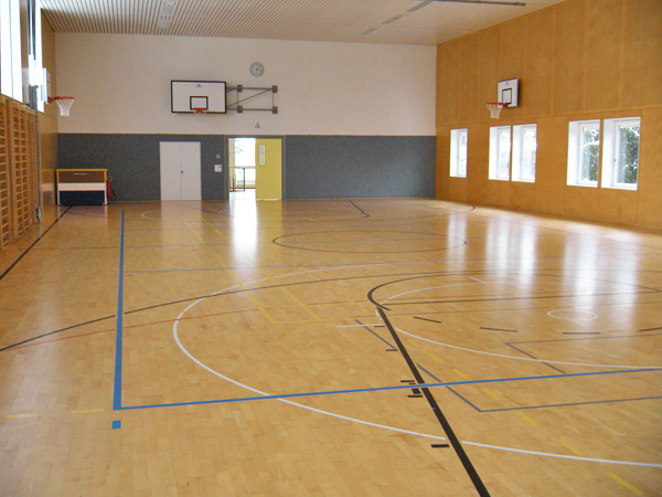 Bild Sporthalle Ebnet 1