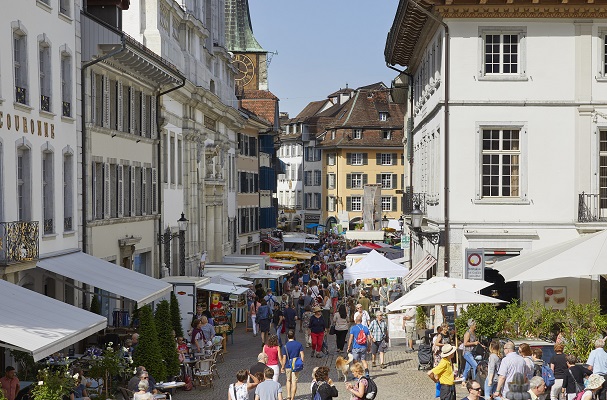 Fotografie vom Samstagsmarkt in der Altstadt