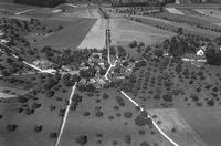 Auf diesem Bild sehen wir eine Flugaufnahme des Dorfes Gündelhart im Jahr 1940.