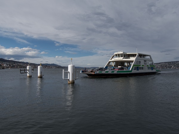 Fähre Horgen