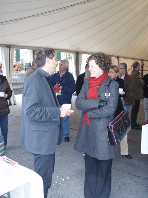 Michèle Bättig, Energiestadtberaterin der Gemeinde Horgen im Gespräch mit Marco Gradenecker