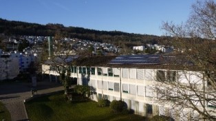 Berghalden, Schulhaus