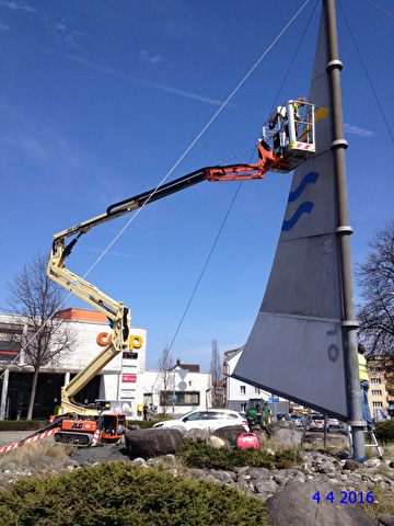 Arbeiten am Segel
