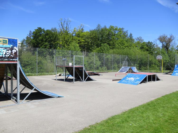 öffentliche Skateanlage