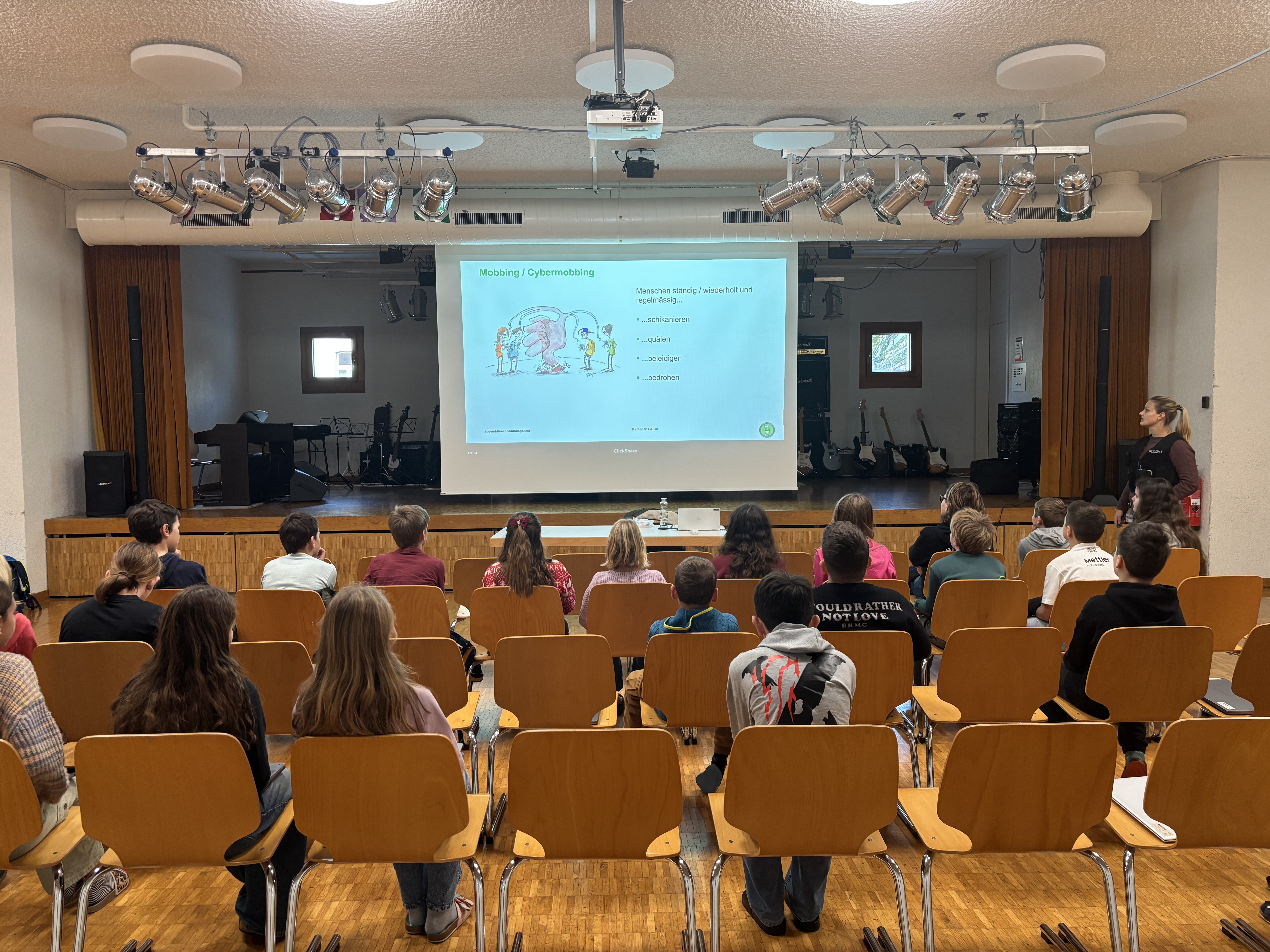 Medienpräventation Aula