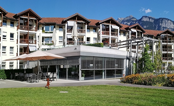 Kurzzeit- und Langzeitaufenthalt im AZ