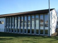 Austragungsort verschiedener Veranstaltungen von Schule und Gemeinde. Gelegen im Schulzentrum Dorf.