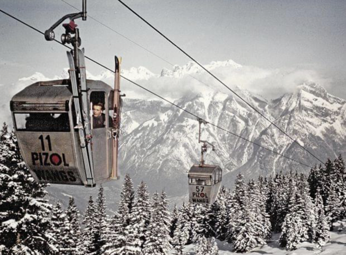 1917 stand im Jahrbuch des Schweizer Skiverbandes: «Wenn jemand fragt, welches die drei am meisten besuchten und am längsten bekannten Schweizer Skiberge mit der grössten Abfahrt seien, so antworten wir: Parsenn – Weissfluh, Piz Sol und Titlis. 