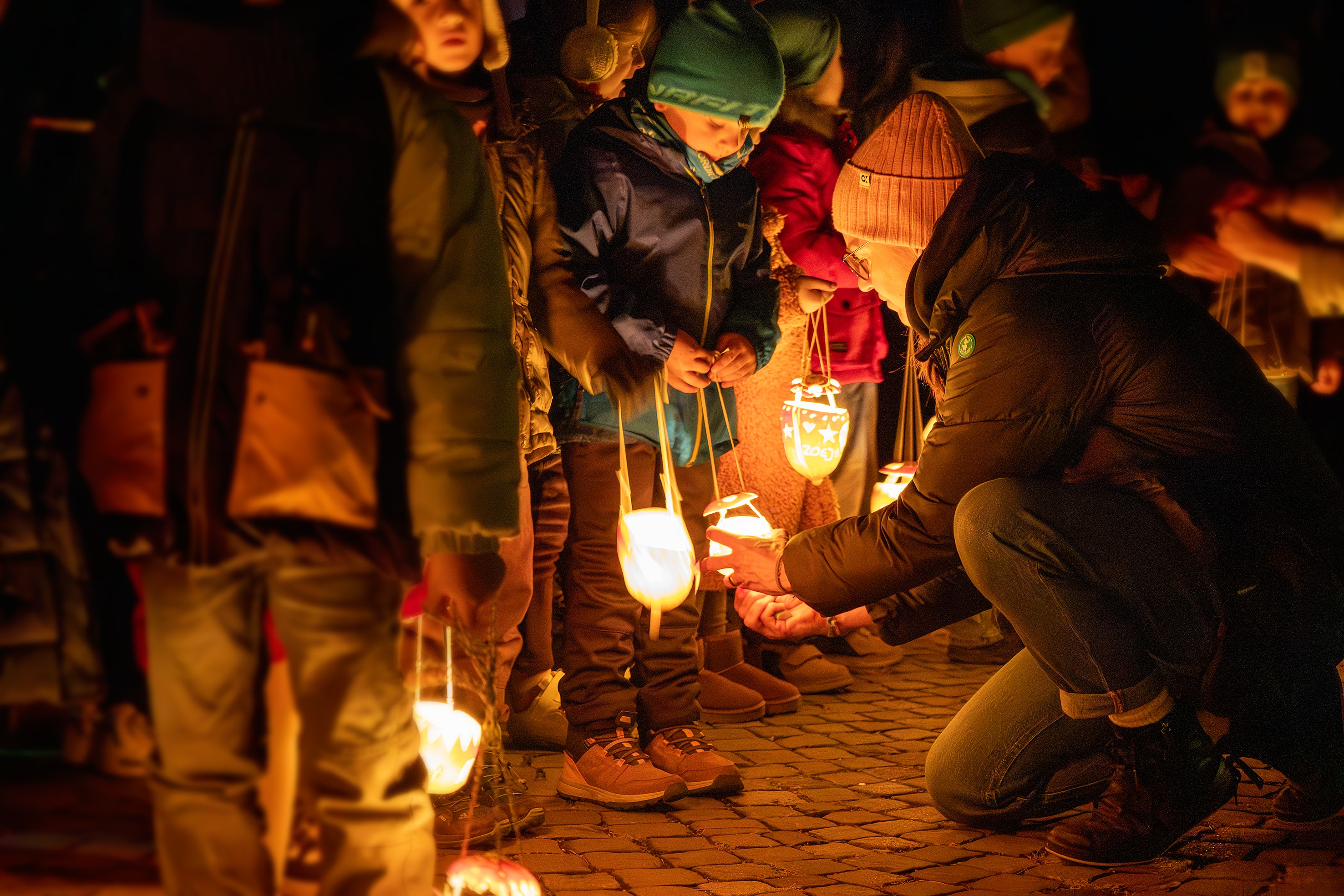 "I gang mit miner Laterne": Der traditionelle Räbeliechtliumzug ist ein Publikumsmagnet.