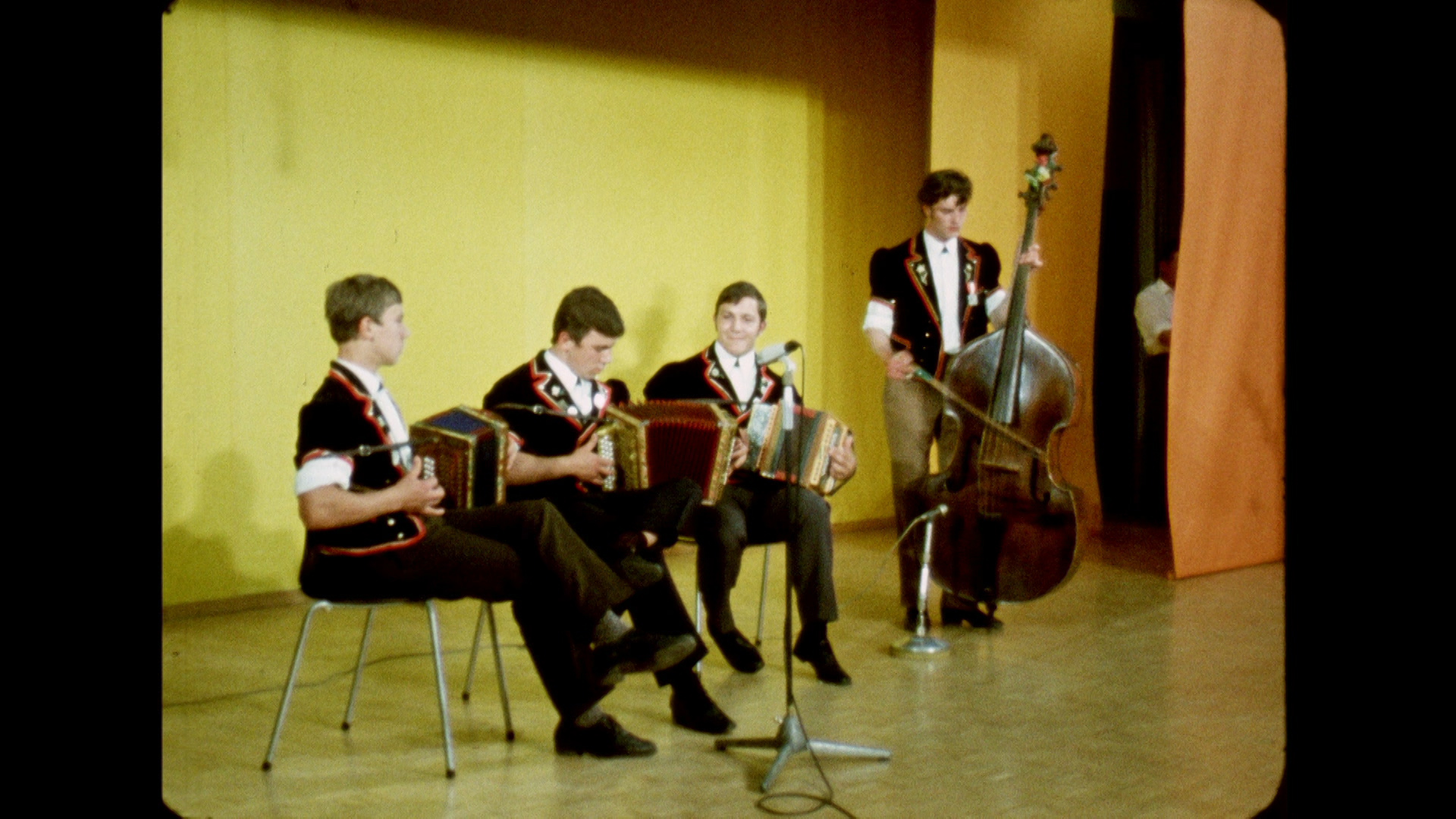 «Schweizer Volksmusik 3-2021» (www.vsv-asmp.ch)