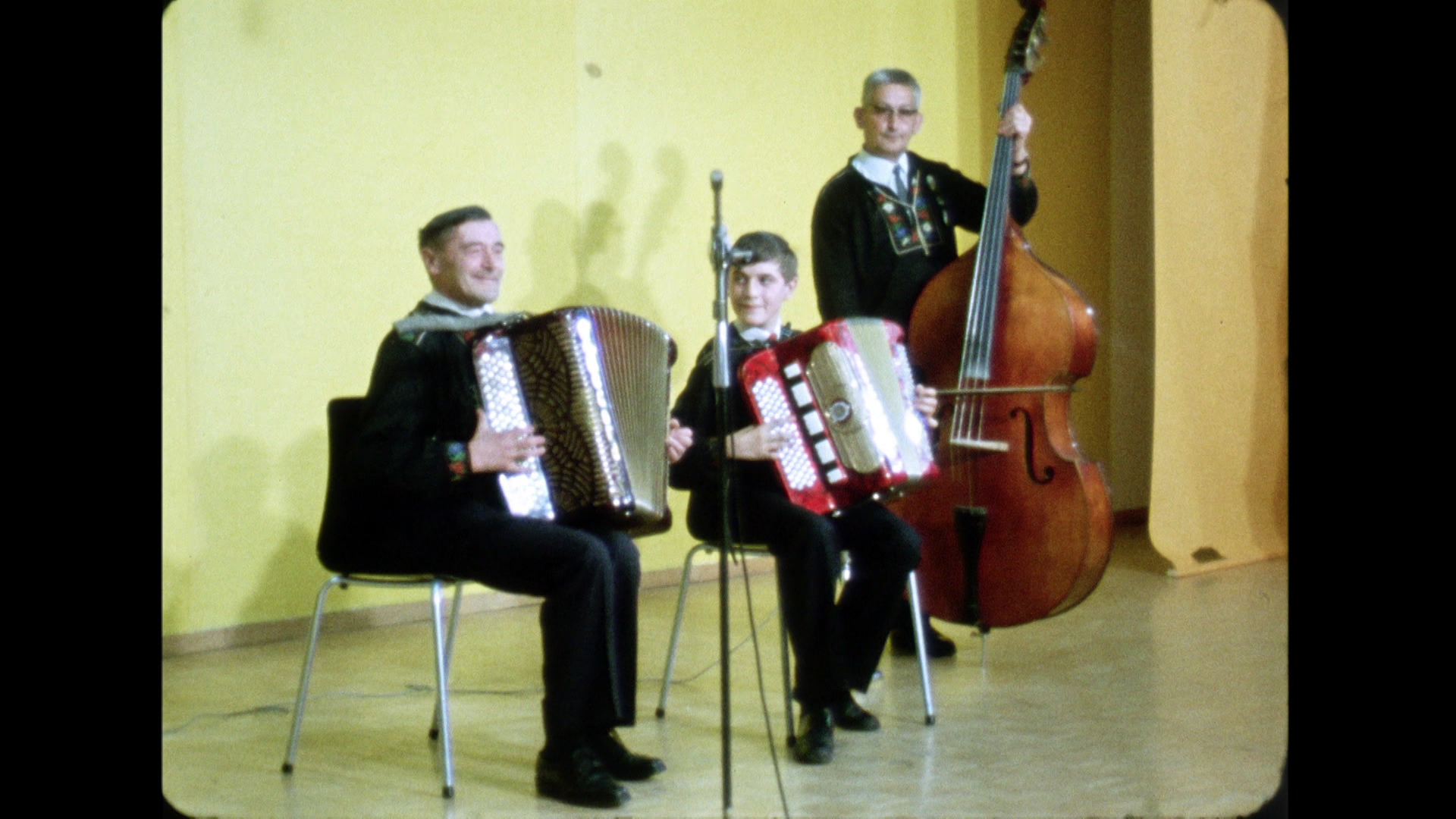 «Schweizer Volksmusik 3-2021» (www.vsv-asmp.ch)