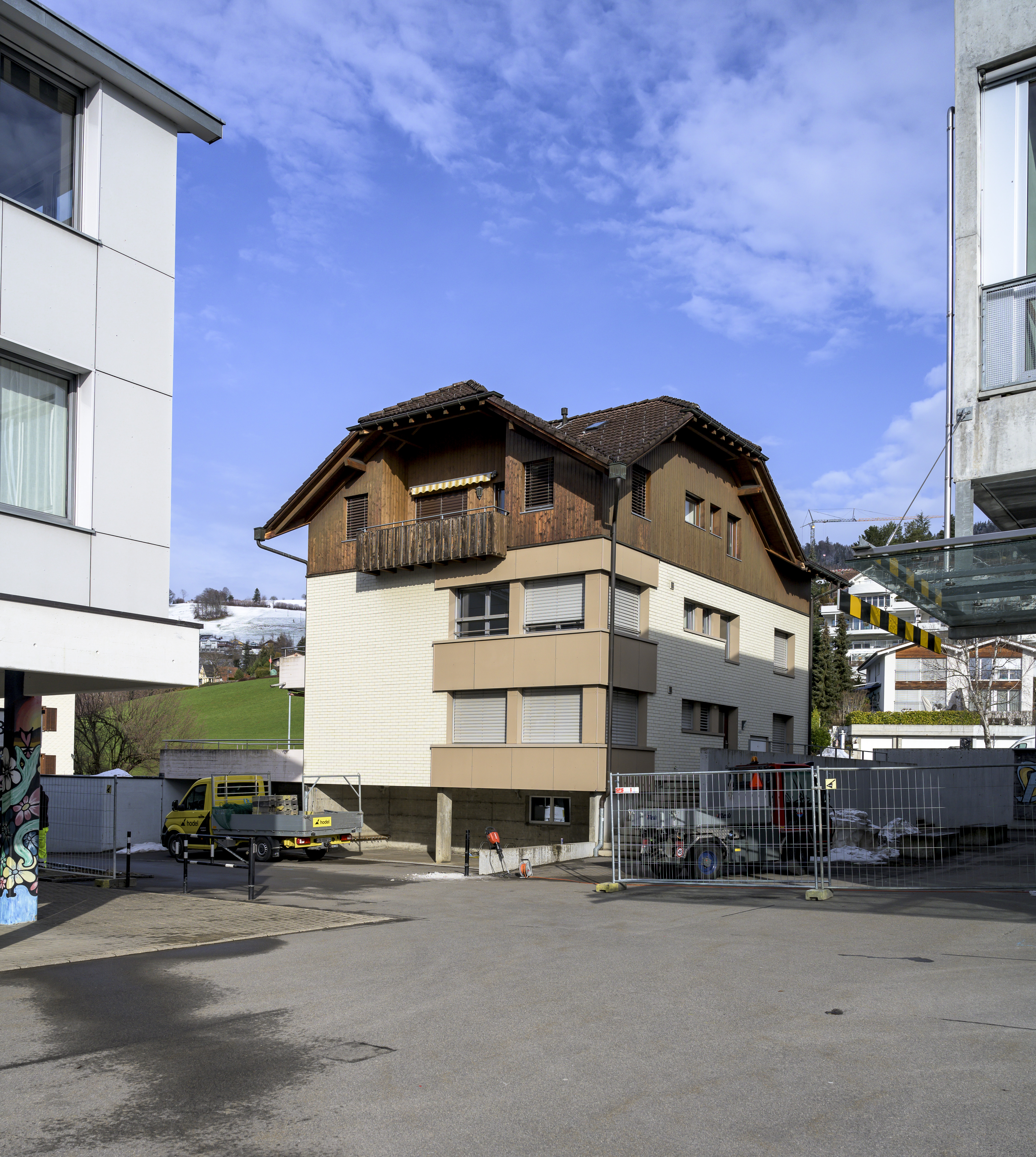 Noch steht das Haus an der Hofmattstrasse 8. Bald fahren die Bagger auf. 