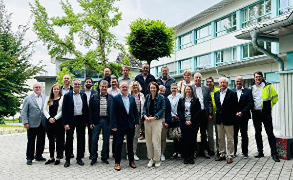 Delegation aus Oberägeri mit Stockach