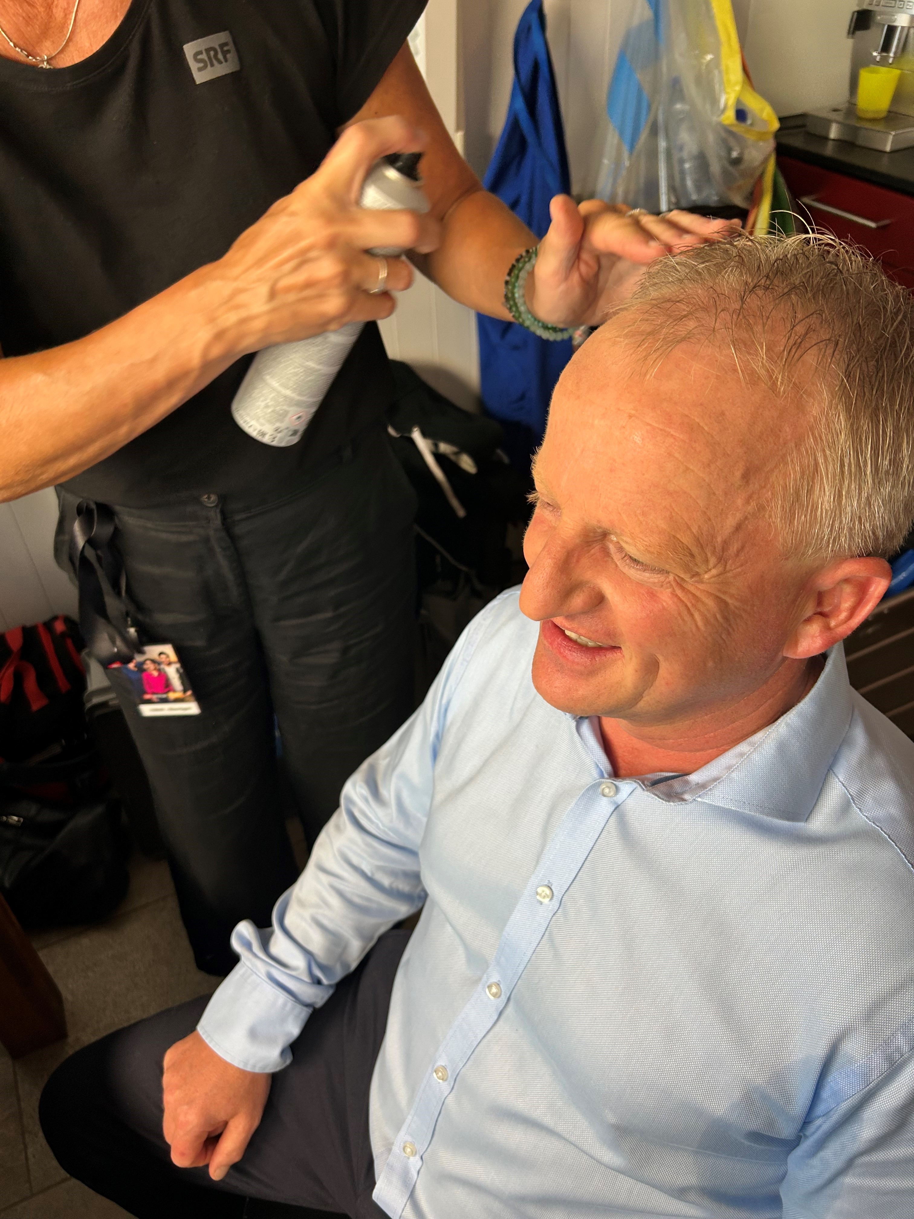 Der Gemeindepräsident in der Maske