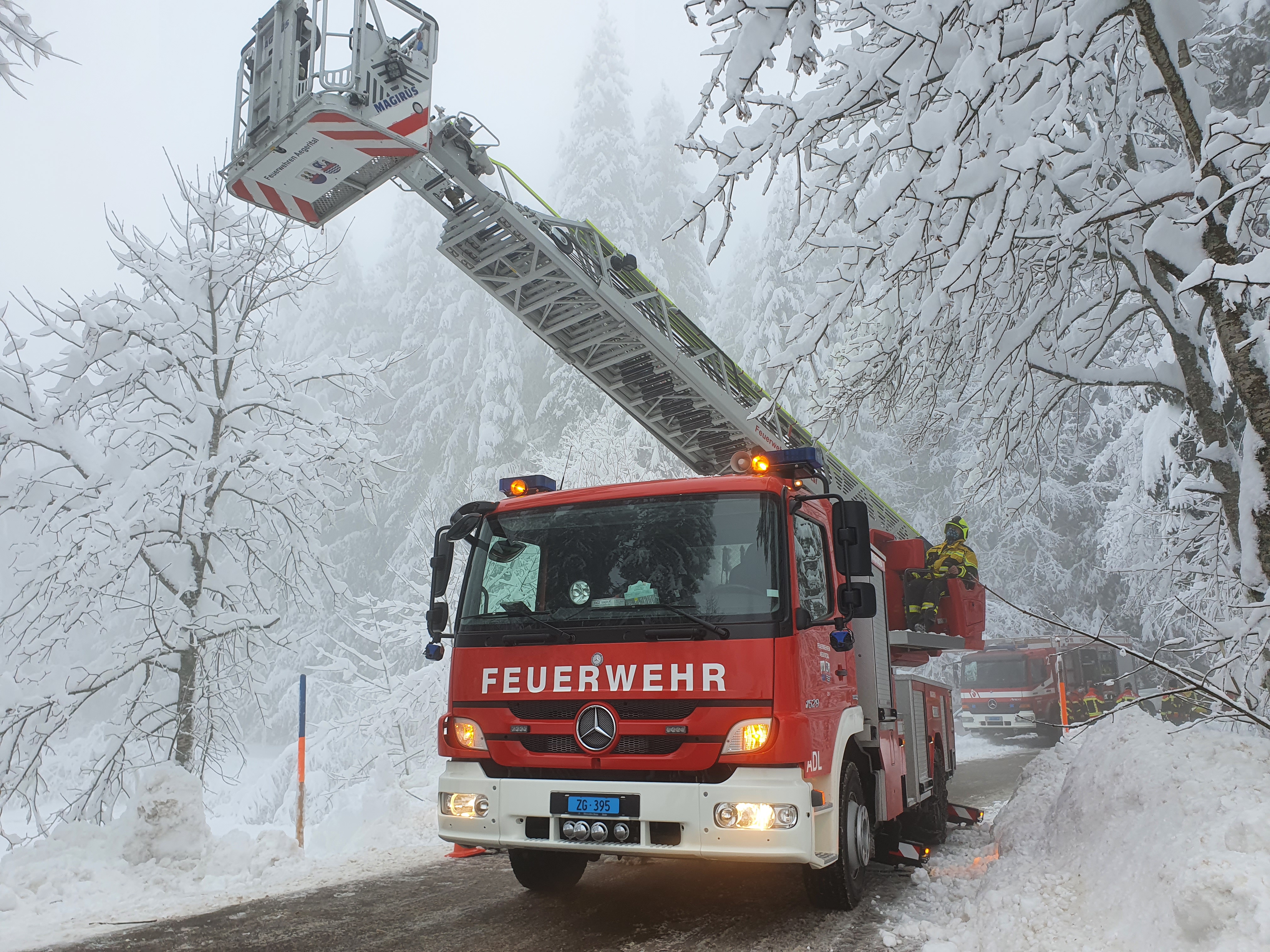 Autodrehleiter Feuerwehren Ägerital