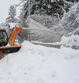 Schneefräse im Einsatz