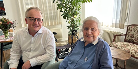 Marcel Güntert zusammen mit Sr. Liselotte Curti