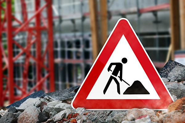 Warnschild Baustelle