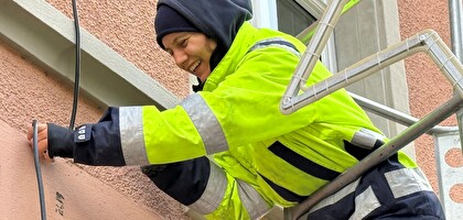 Montage Weihnachtsdeko Sterne Stadt