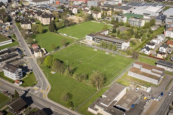 Vogelperspektive Ansicht Fussballfeld Bruggwiesen