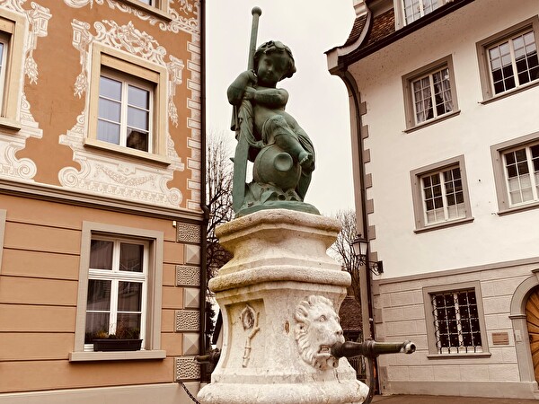 Brunnen