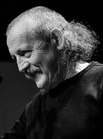 Heini Gut, Künstler und Autor. (Bild: Markus Frömml)