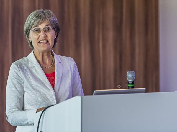 Regierungsrätin und Volkswirtschaftsdirektorin Silvia Thalmann-Gut 