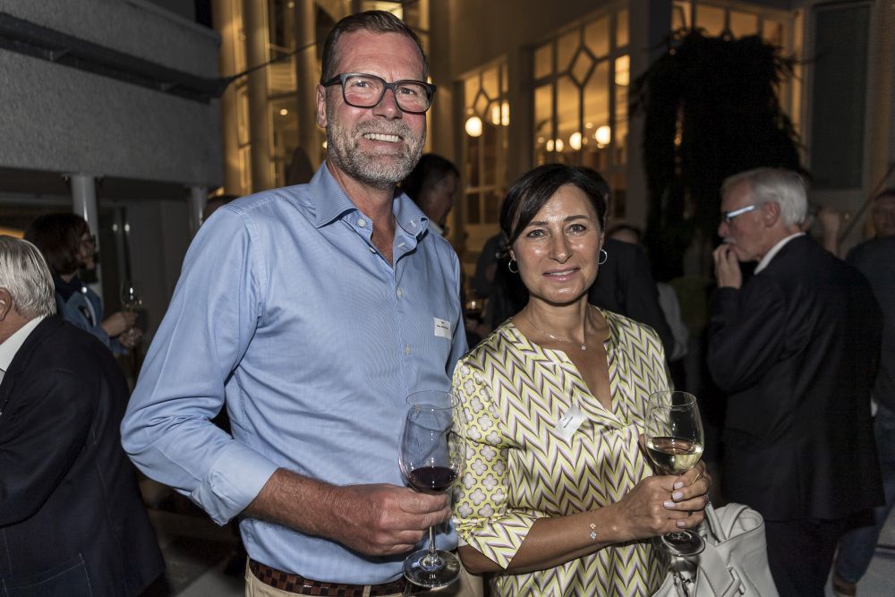 Apéro im Anschluss auf der Terrasse der Wilerbar