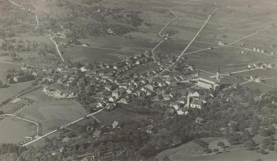 um 1923