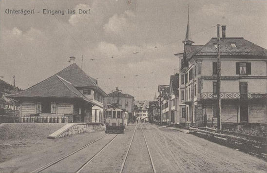 um 1925