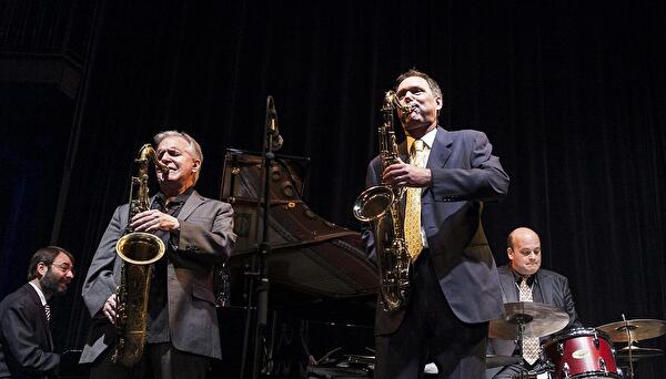 Three wise men and Scott Hamilton003a.jpg