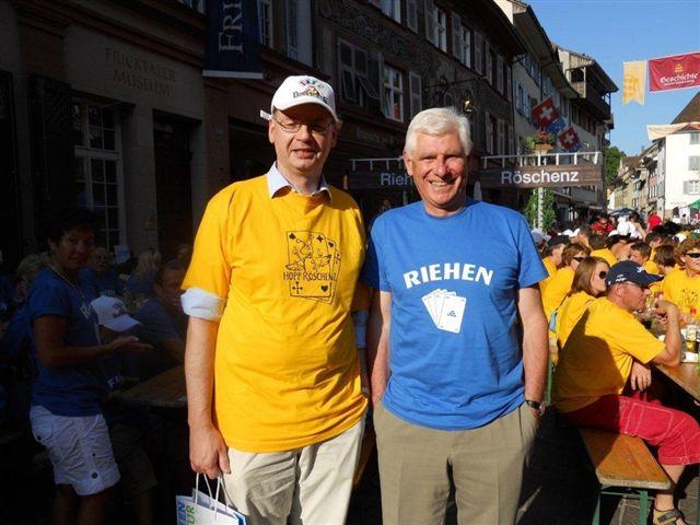 Die beiden Gemeindepräsidenten von Röschenz und Riehen;
René Merz und Willi Fischer