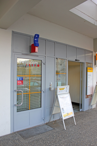 Telefonkabine bei der Post