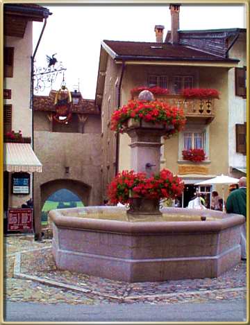 La fontaine sur la place