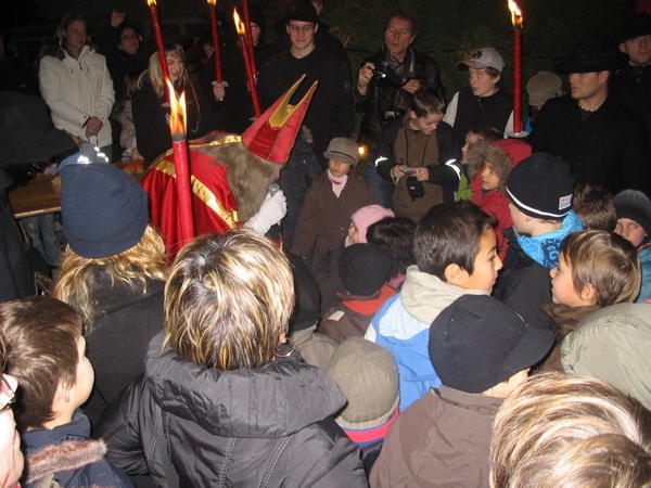Poésies et chansons des enfants font le bonheur de St-Nicolas