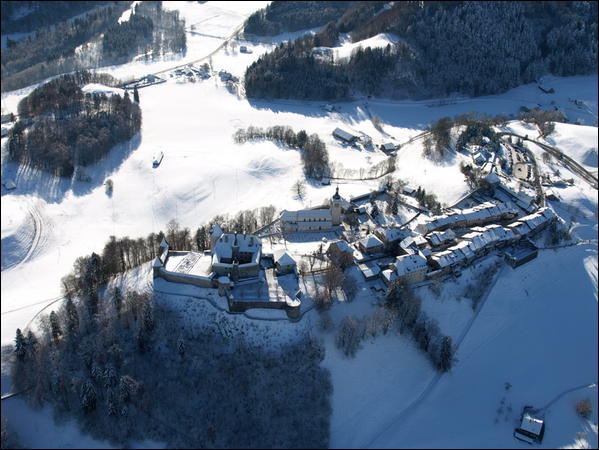 Vue aérienne lors d'une magnifique journée !