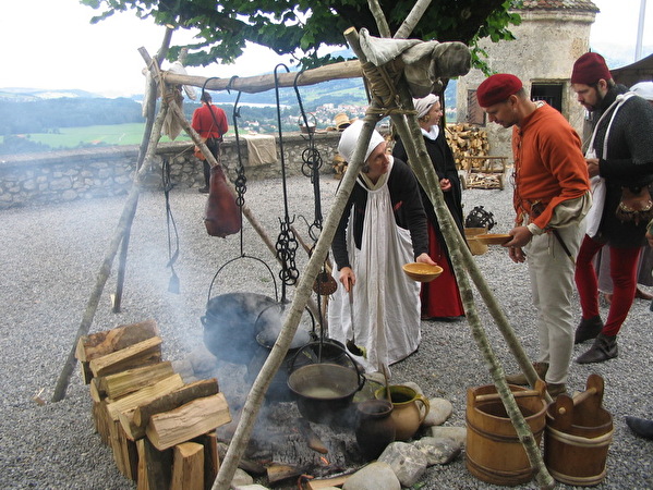 Fête de la St-Jean à Gruyères